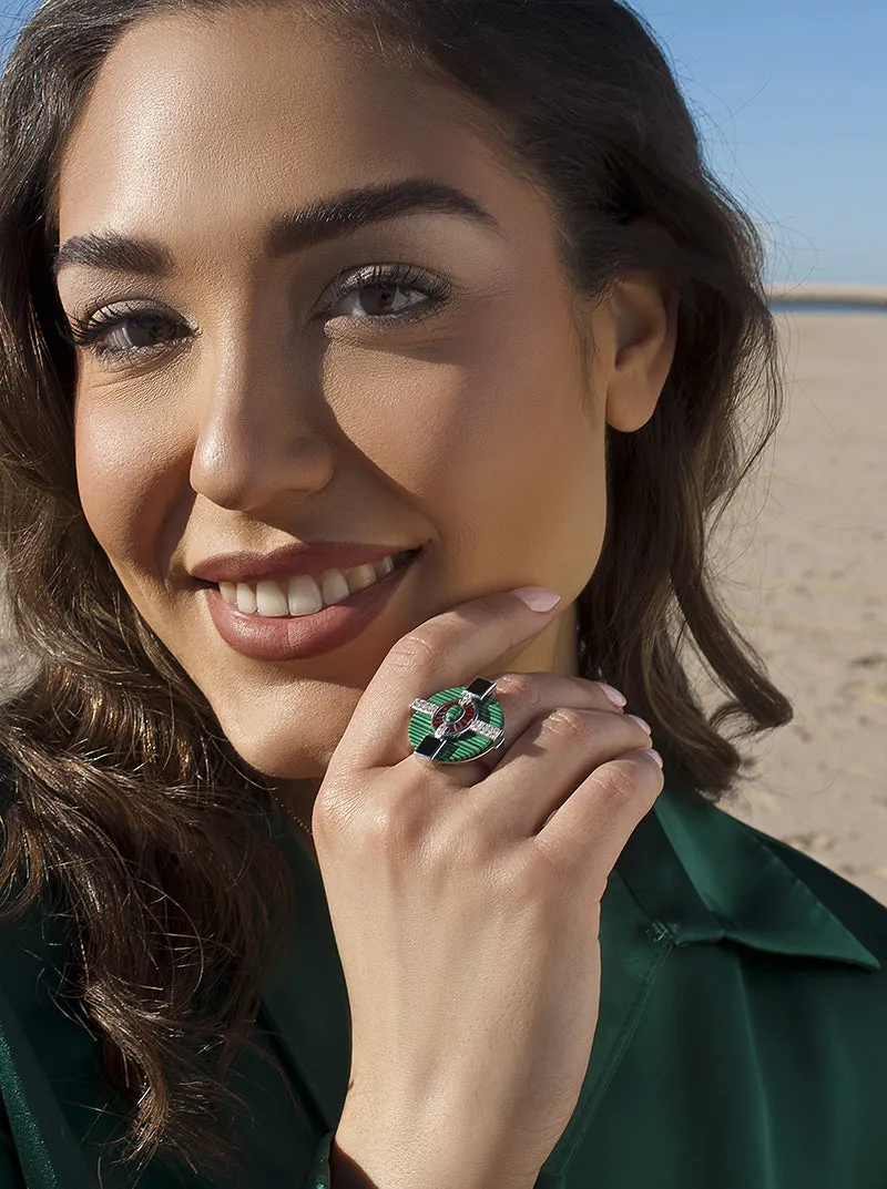 Anillos con piedras con malaquita y circonitas