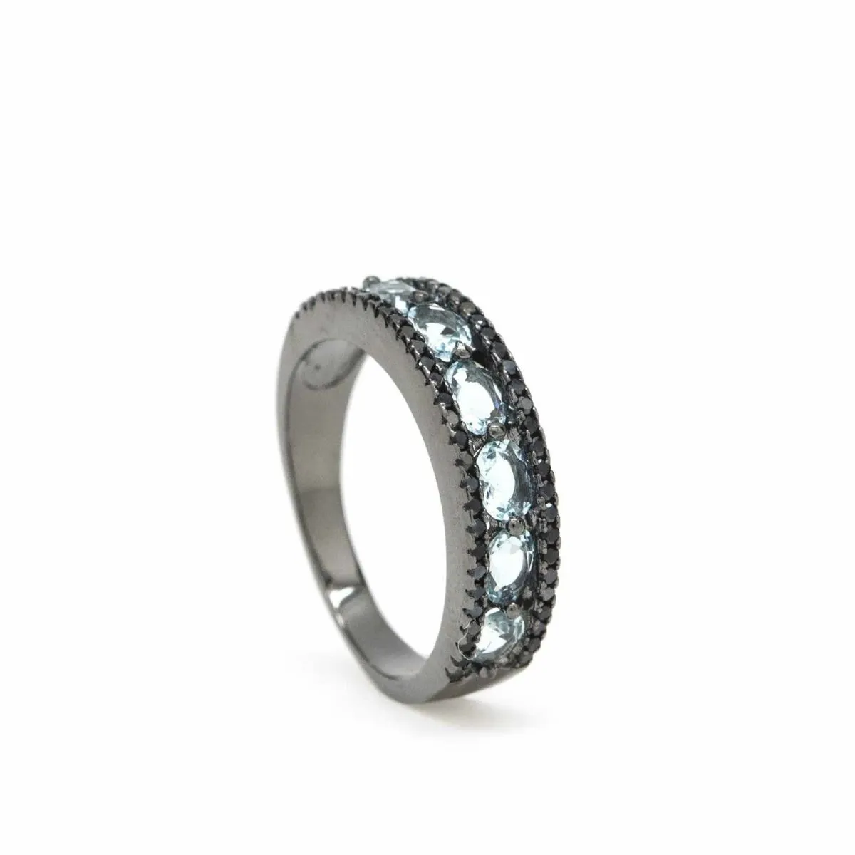 Anillos con piedras diseo de circonitas baadas en rutenio