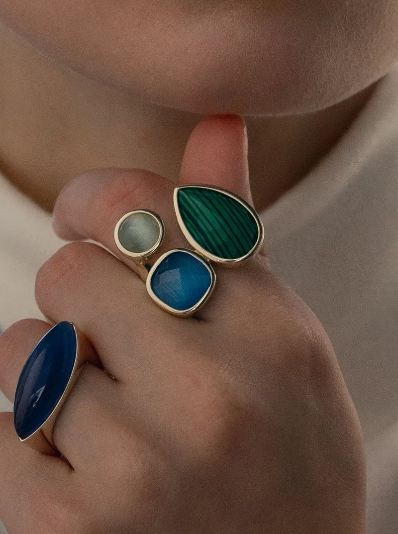 Anillos con piedras diseo lágrima malaquita