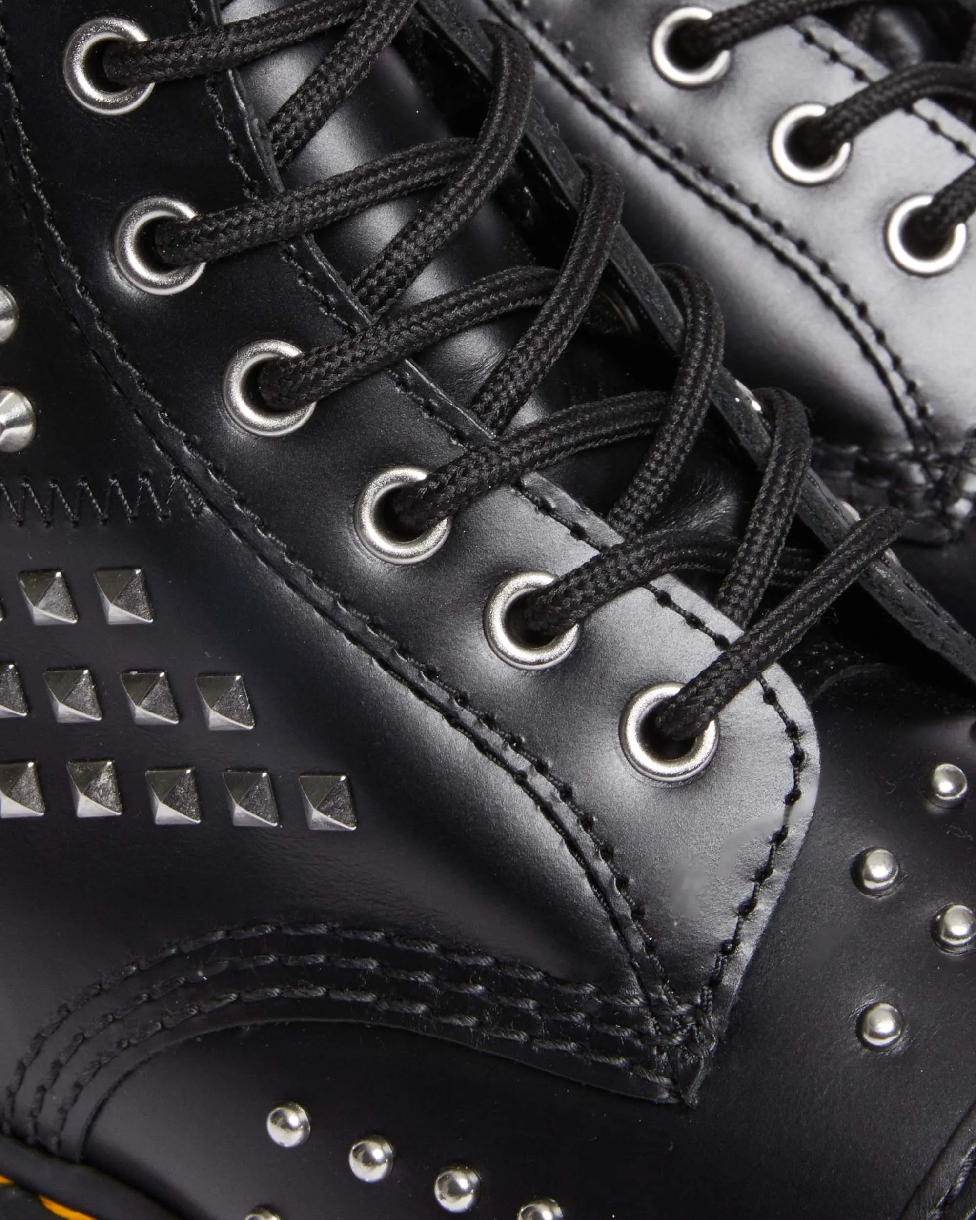 Botas 1460 Studded Zip de piel
