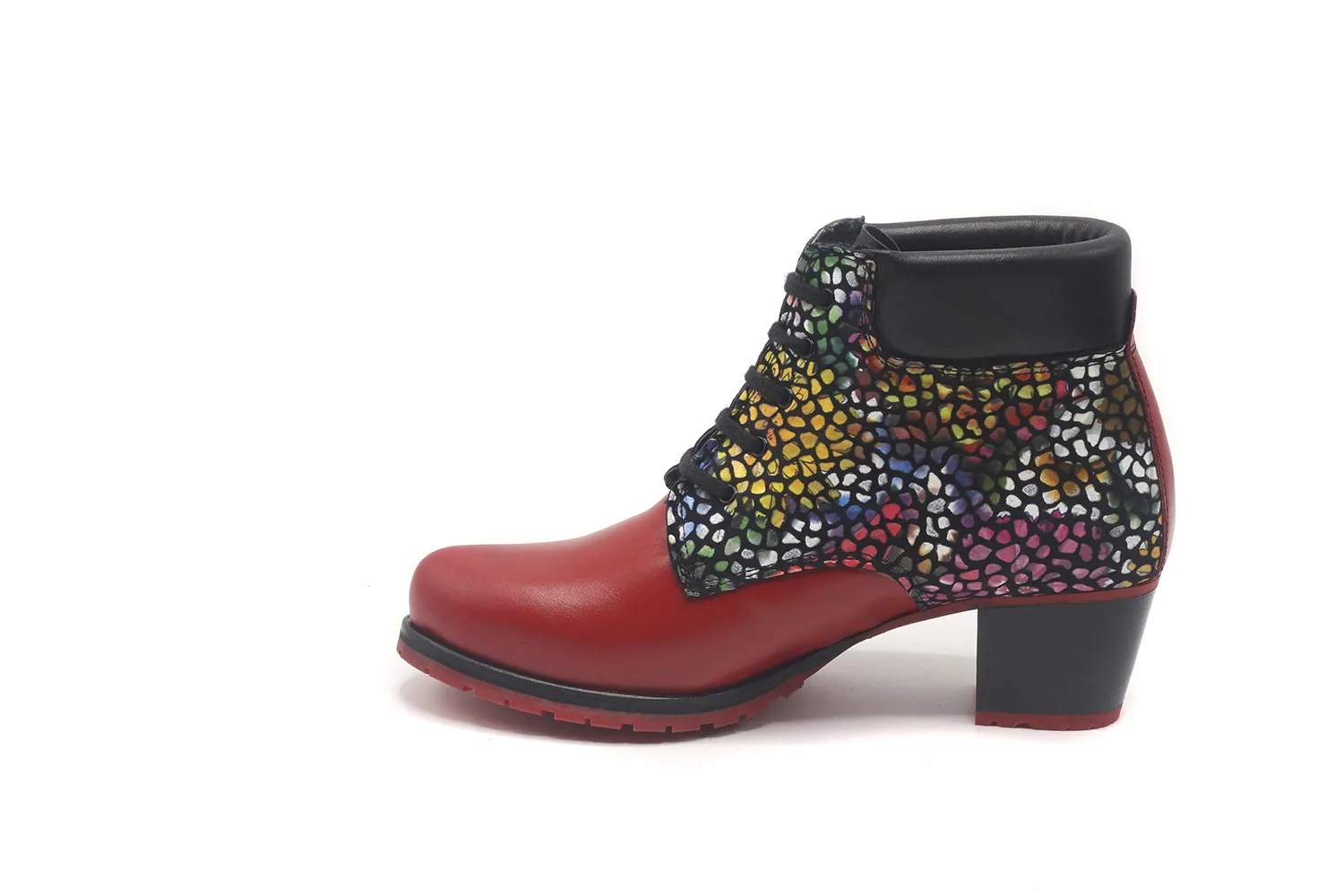 BOTíN MODELO OICOR , FABRICADO EN NAPA PIEDRAS MULTI  NAPA ROJA