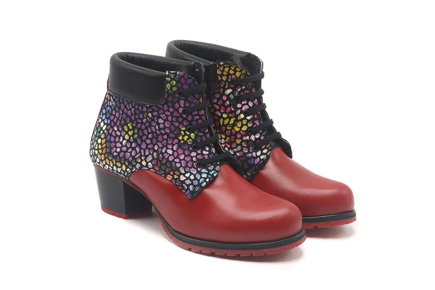 BOTíN MODELO OICOR , FABRICADO EN NAPA PIEDRAS MULTI  NAPA ROJA