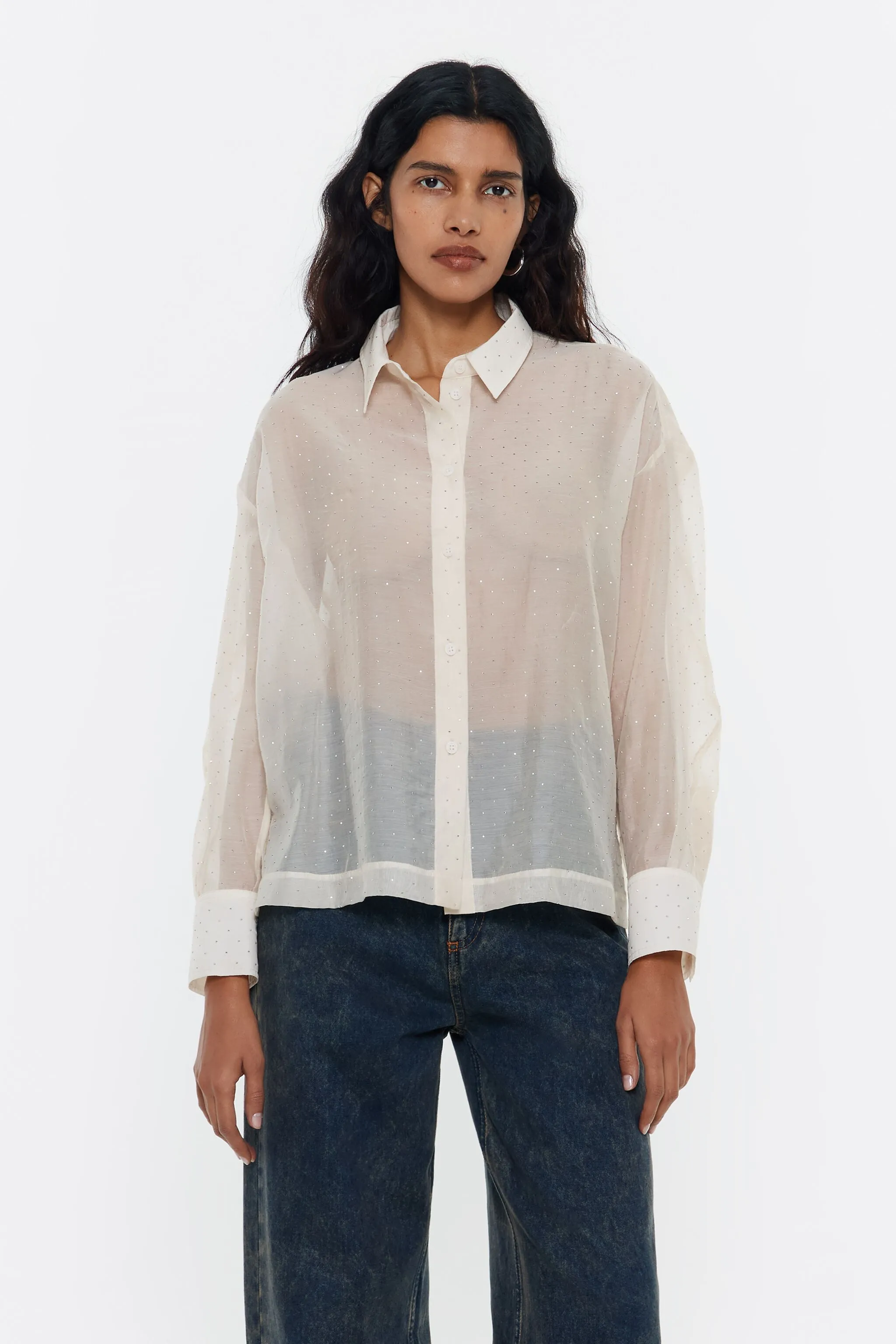 Camisa boxy piedras beige