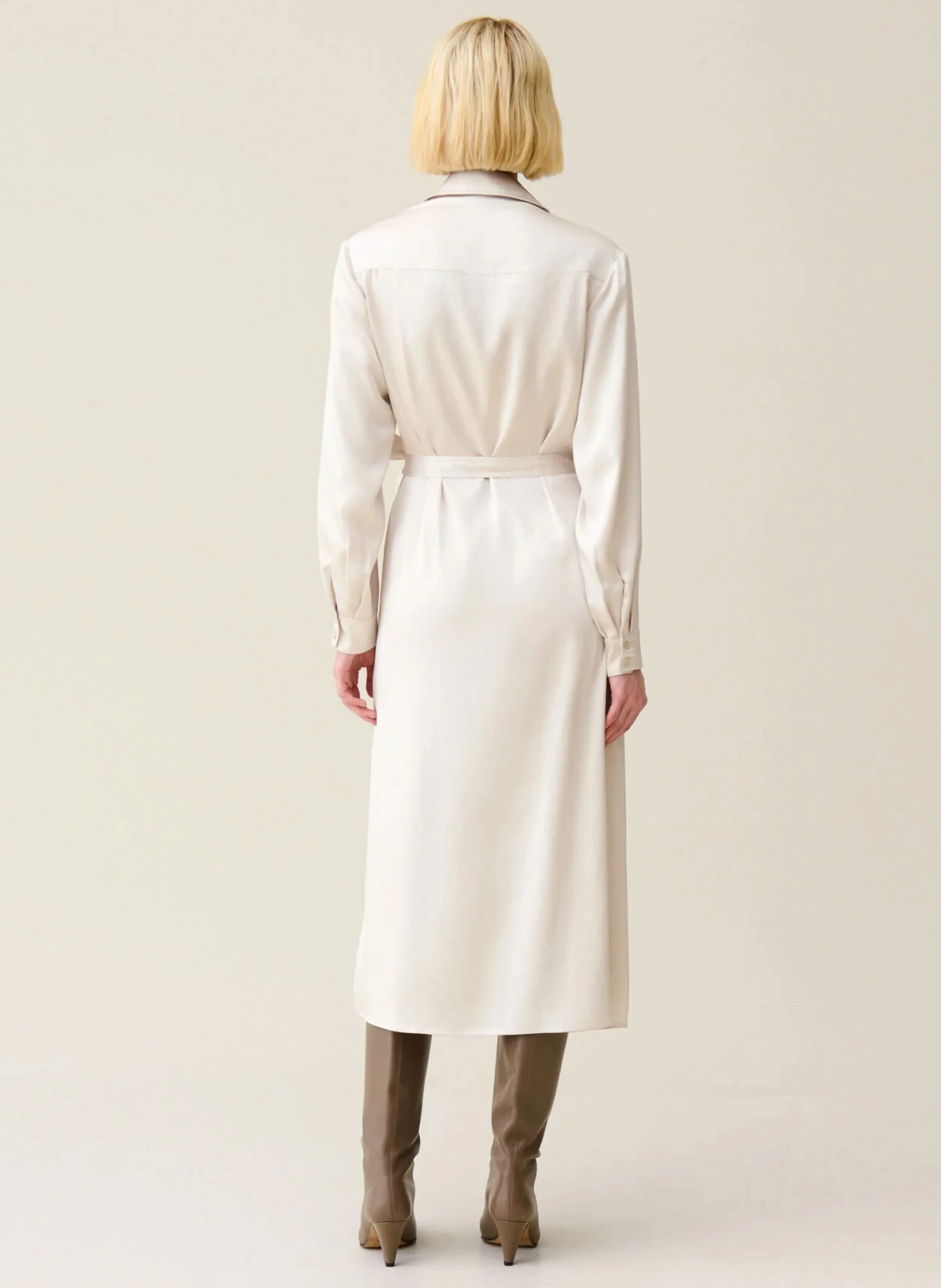 CLAUDIE PIERLOT Vestido midi cruzado efecto satinado en beige