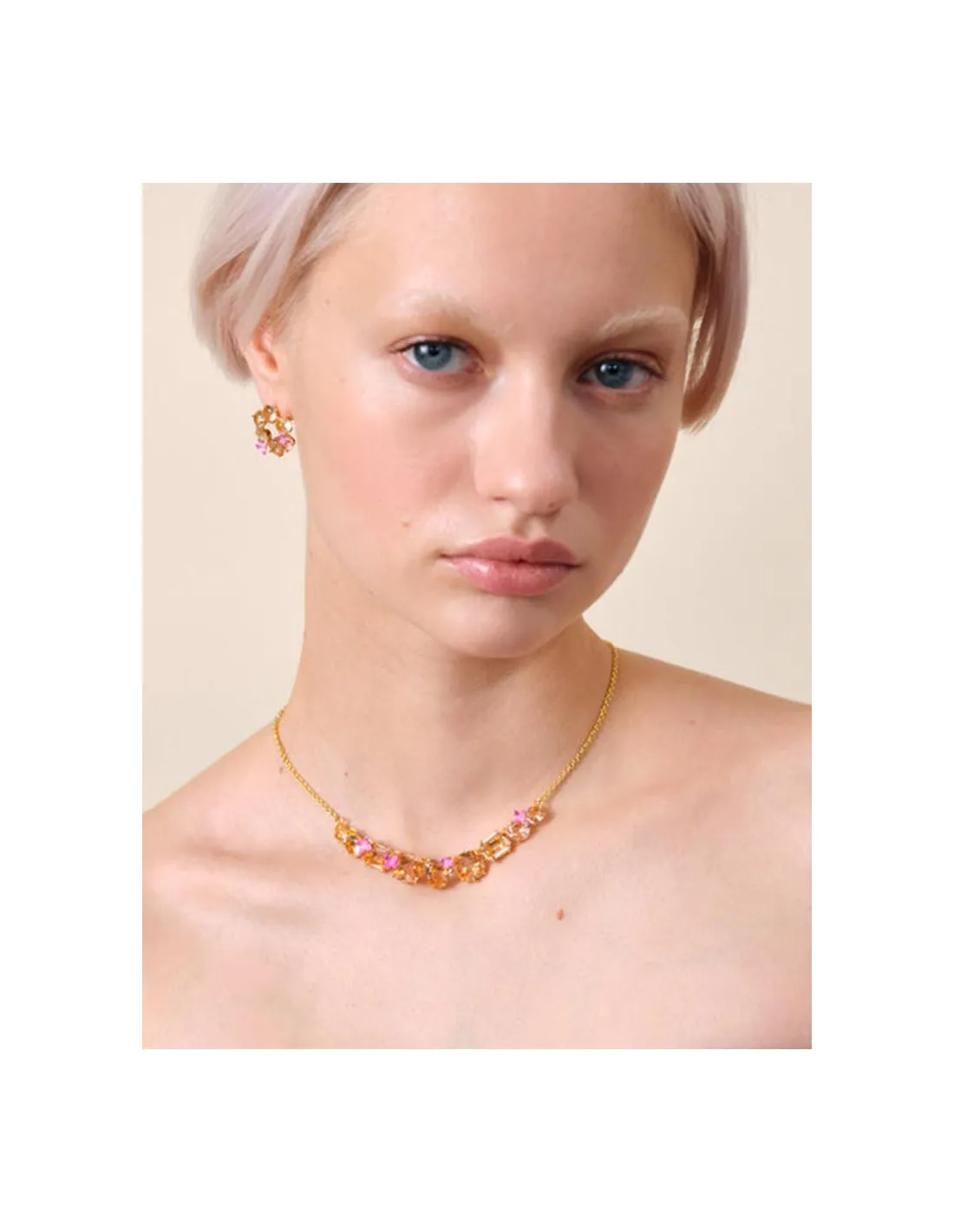 Collar 9 piedras y flores