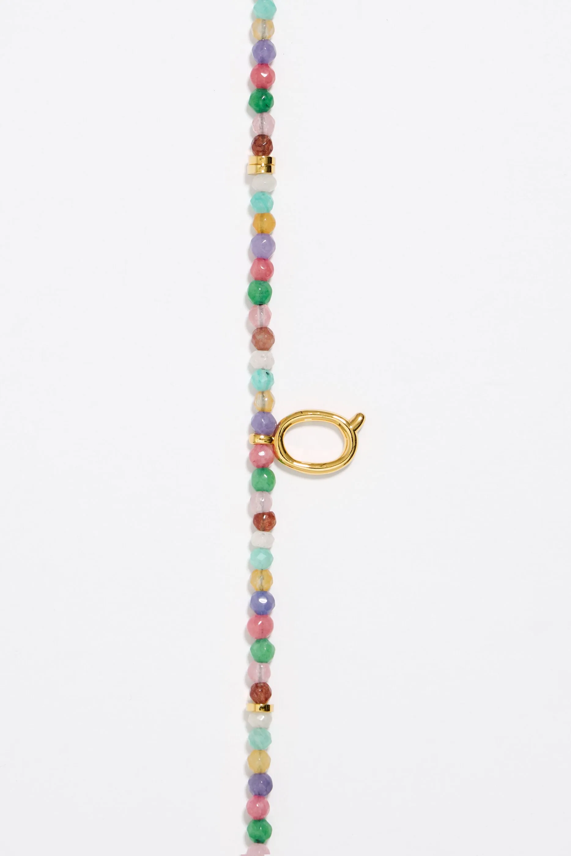 Collar letra Q piedras multicolores