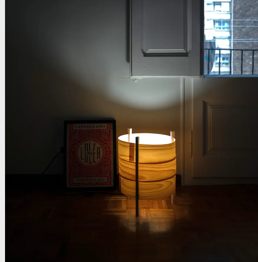 Lámpara Concéntrica de madera de Haya