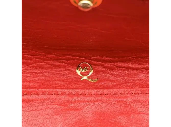 Mcq Alexander ueen Cartera continental con tachuelas de cuero rojo Roja 