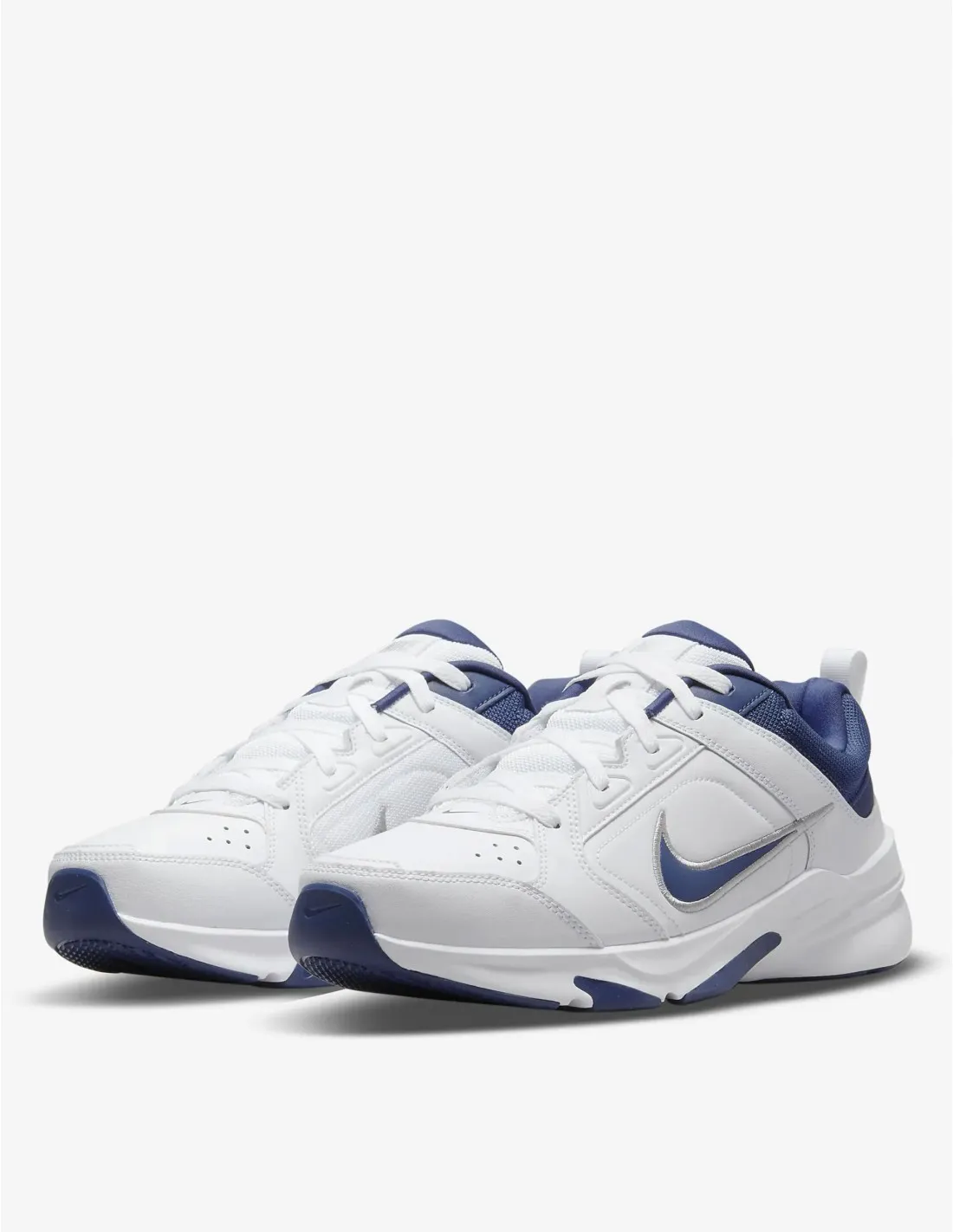 NIKE Defy All Day Blancas