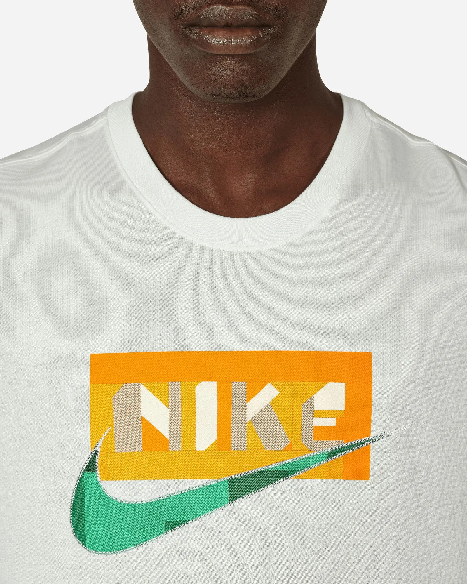 Nike Graphic Summit White