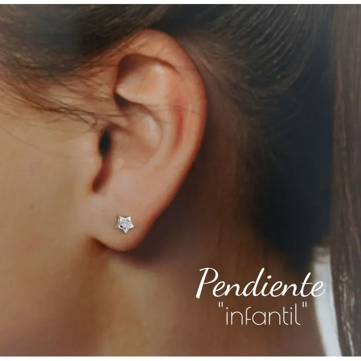 Pendiente infantil estrella circonita