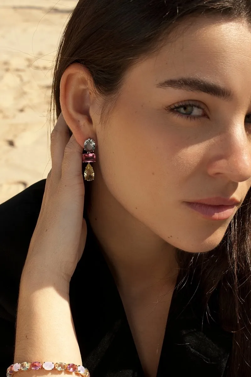 Pendientes de piedras de colores en talla redonda  esmeralda y pera