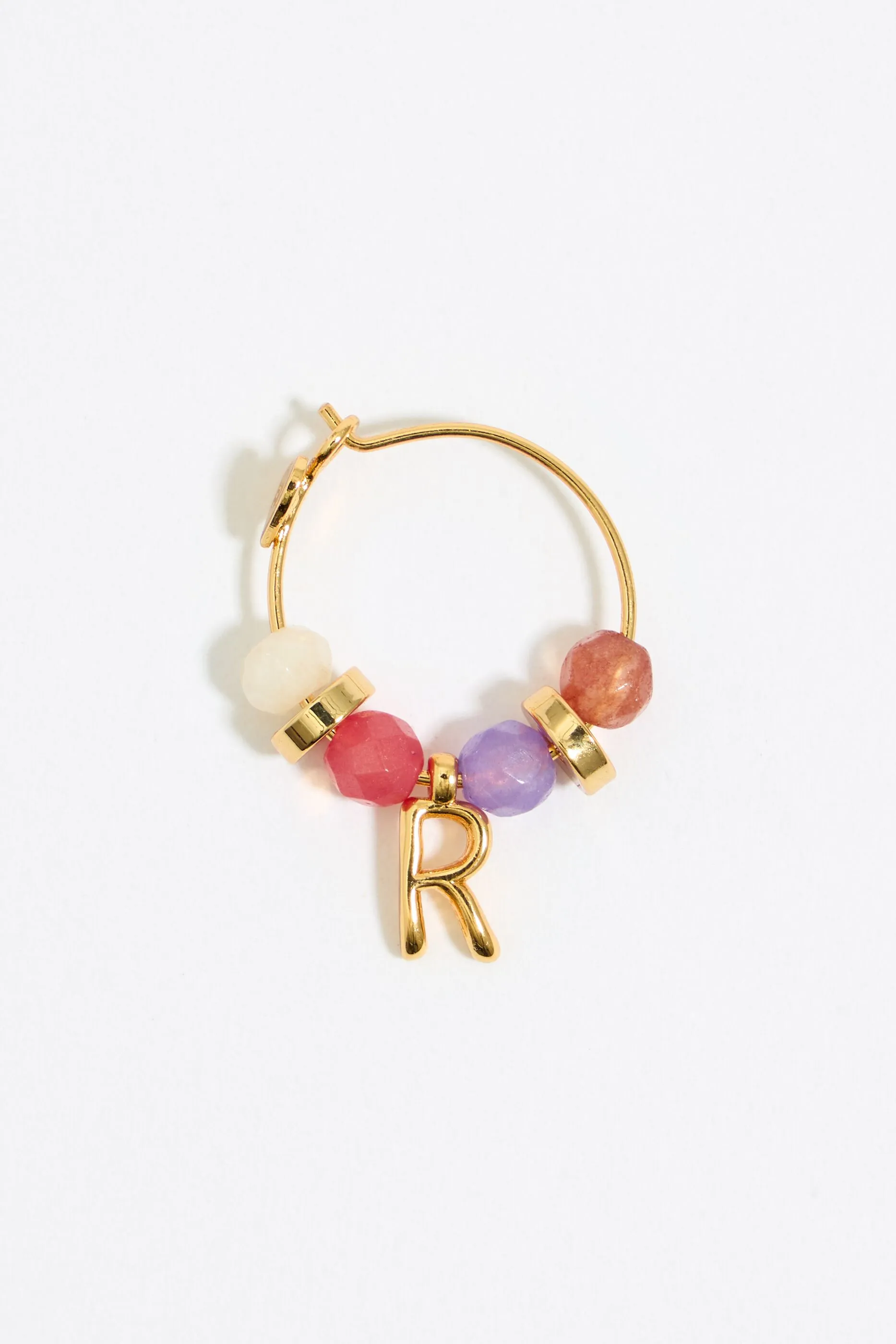 Pendientes letra R piedras multicolores