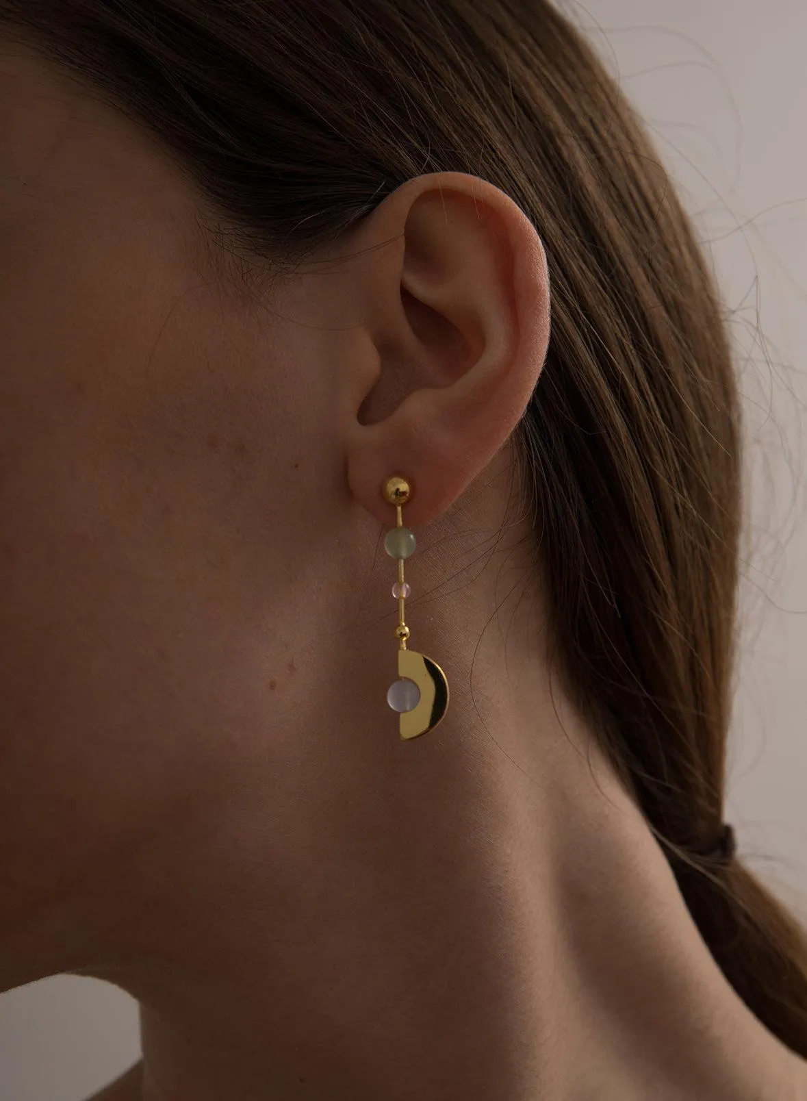 Pendientes originales de plata diseo lineal con piedras de colores