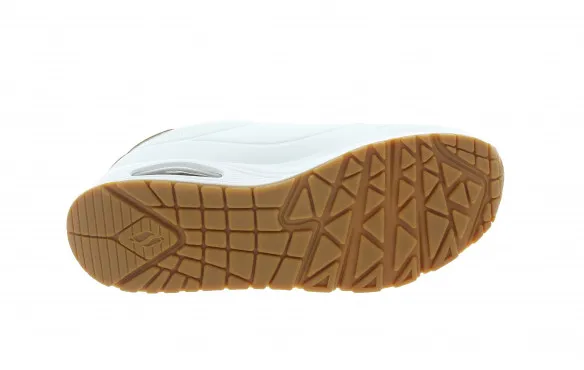 SKECHERS UNO JUNIOR