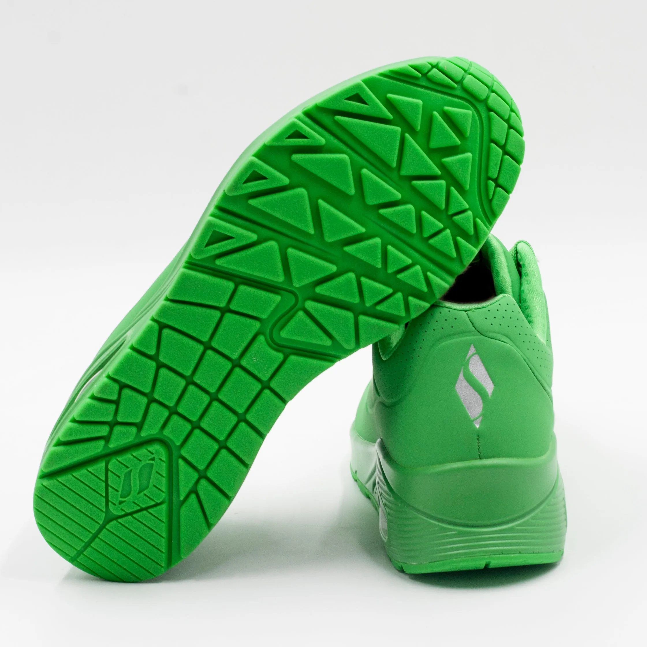Skechers UNO STAND ON AIR Color Verde