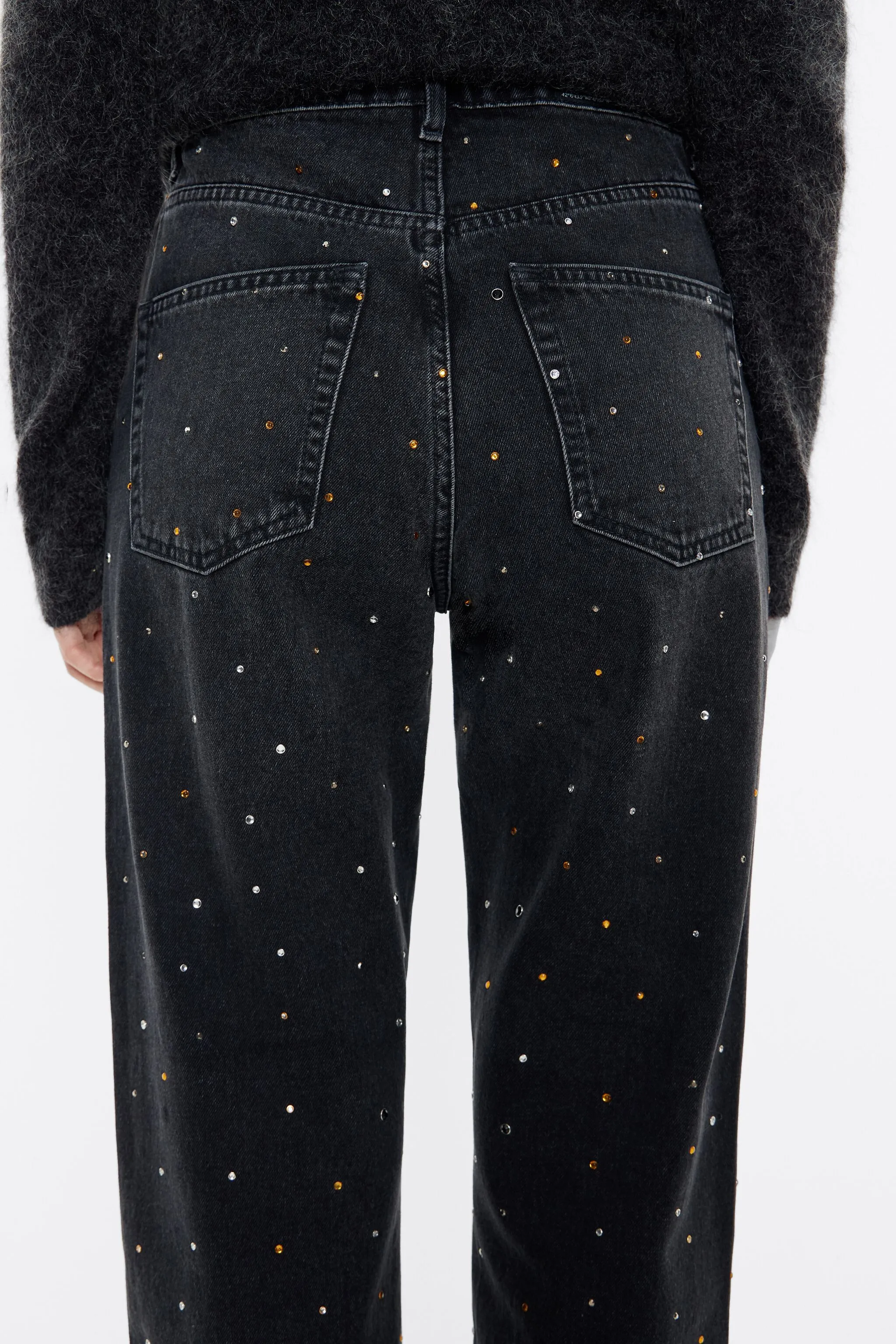 STRAIGHT CROPPED  VAQUERO PIEDRAS NEGRO