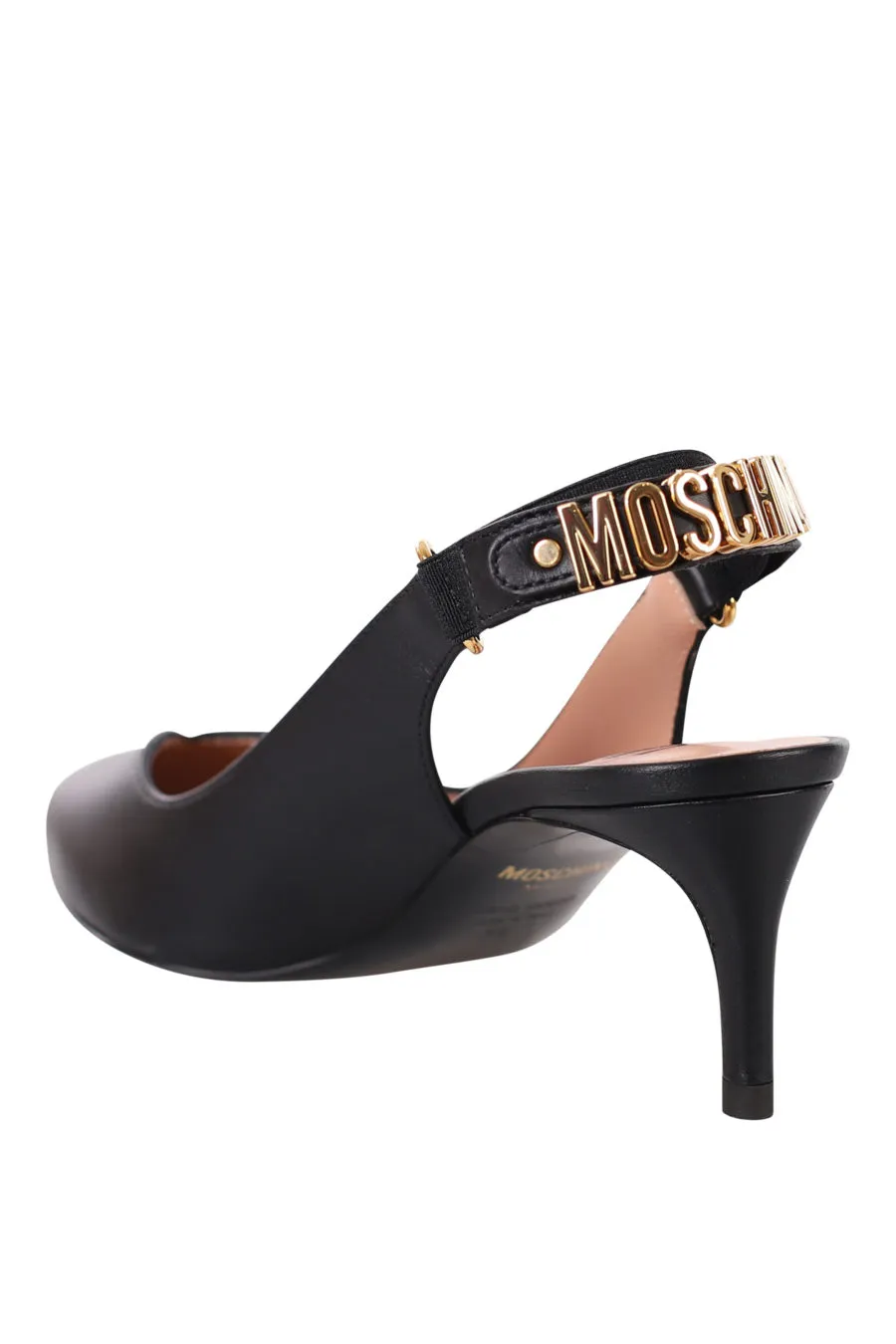 Tacones negros destalonados