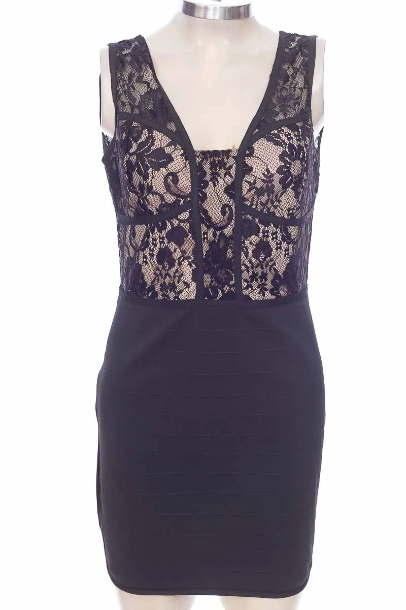 VESTIDO / ENTERIZO COLOR NEGRO  ELA