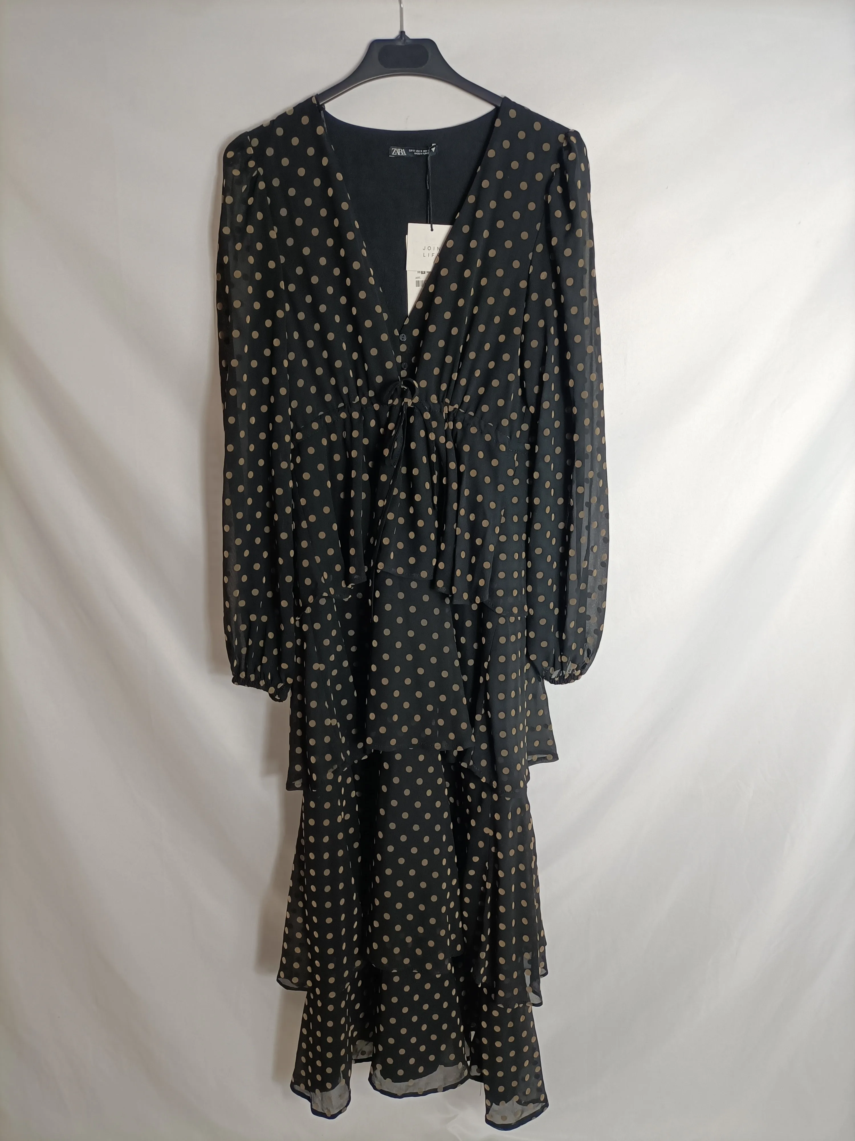 ZARA. Vestido negro lunares T.s
